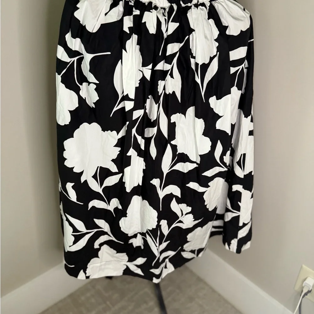 Kate Spade Black and White Floral A-Line Skirt